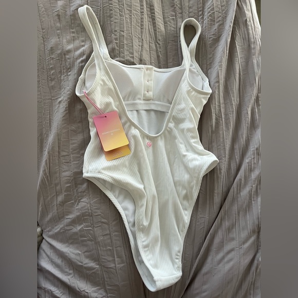 Stoney Clover Lane for Target White Ribbed One Piece Swimsuit NWT XS - Picture 4 of 6